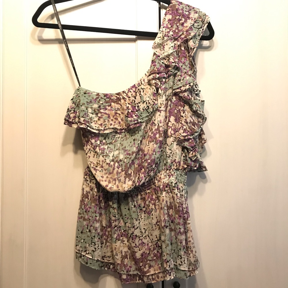 Bebe One Shoulder Summer Top